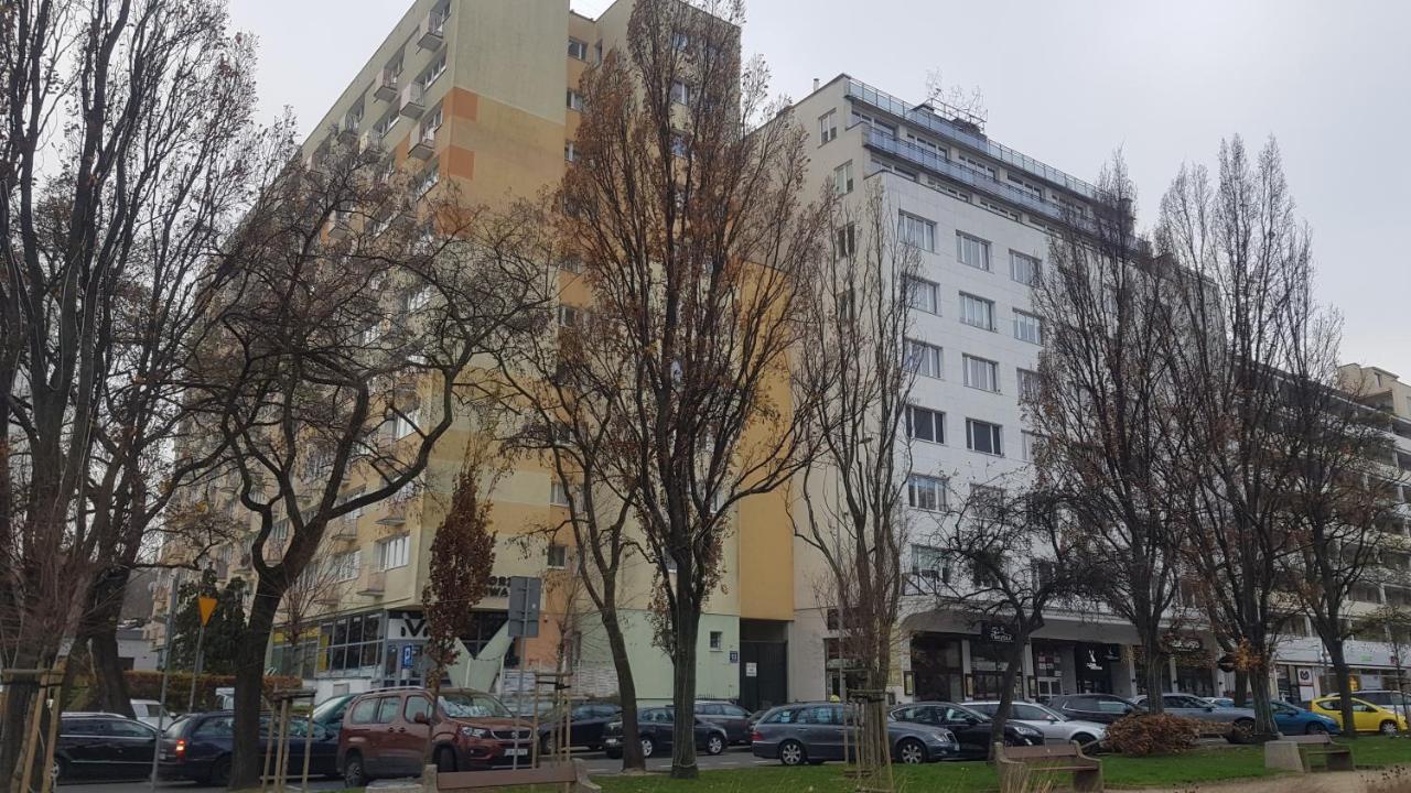 Apartament Gdynia Kazart.Pl 3 Centrum Apartment Luaran gambar