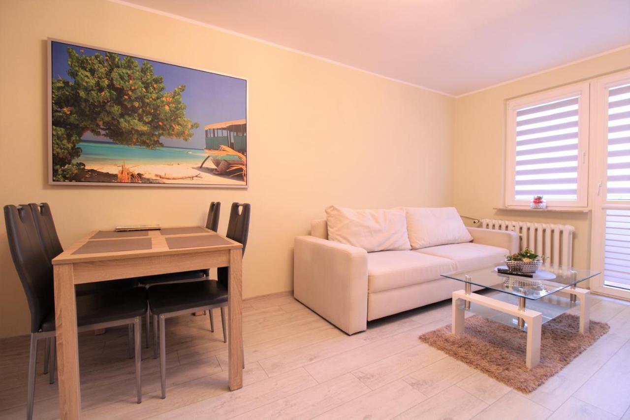 Apartament Gdynia Kazart.Pl 3 Centrum Apartment Luaran gambar