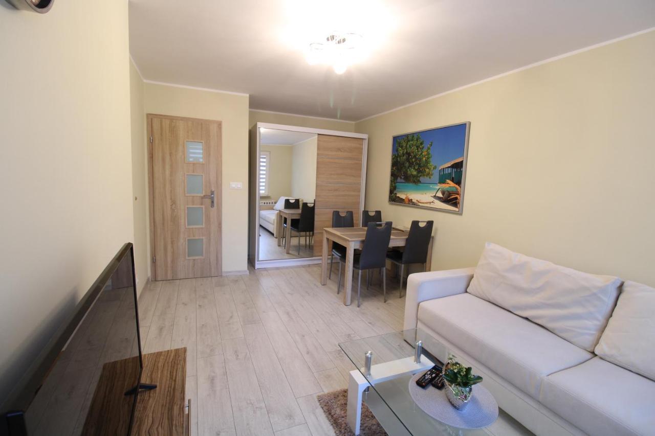 Apartament Gdynia Kazart.Pl 3 Centrum Apartment Luaran gambar